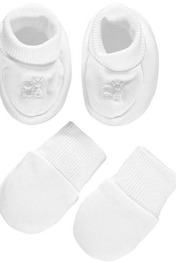 White baby booties and mittens by Emile et Rose - Mamas Hospital Bag