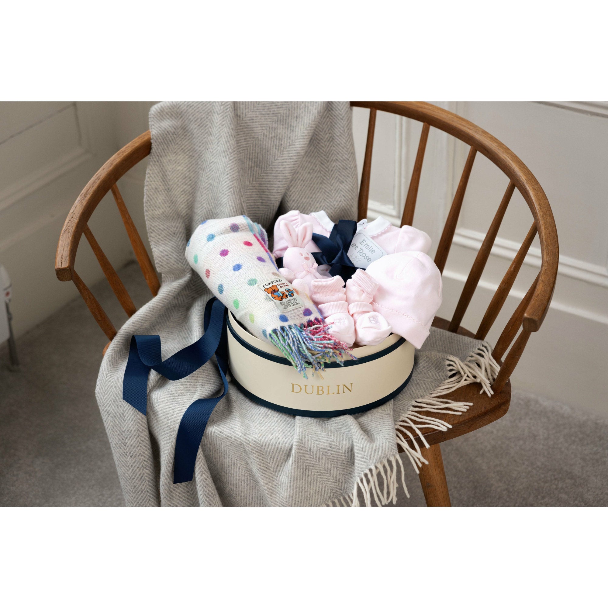 Petite Baby Gift Box Pink -Mamas Hospital Bag Baby Gift Box Ireland