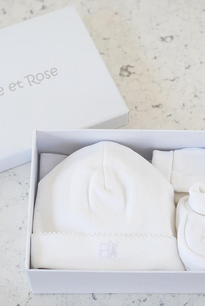 White Hat Booties and Mittens Set - Mamas Hospital Bag Ireland